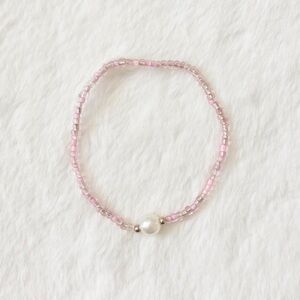 5/$25 🩷 Delicate Pink Beaded Pearl Bracelet